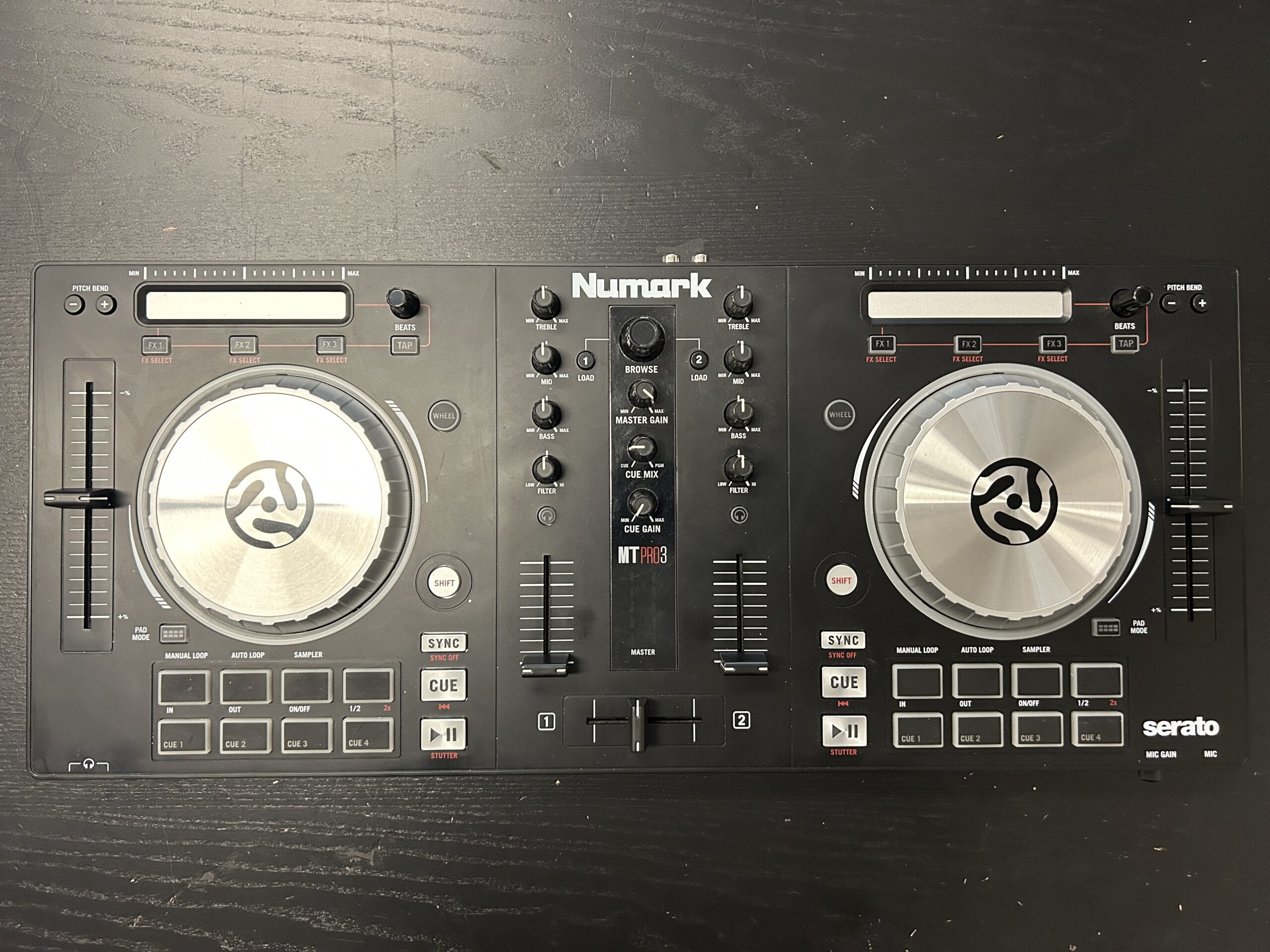 Numark Mix track pro 3