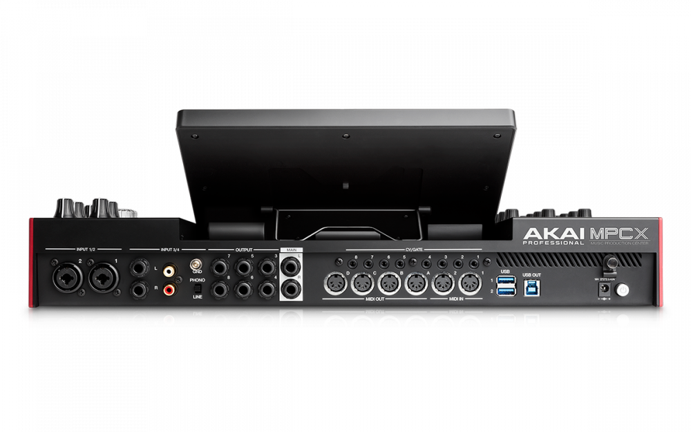 AKAI MPC X + case + plugin